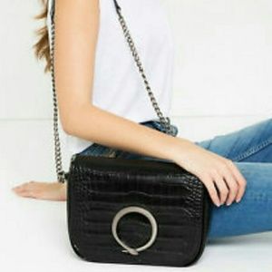 NEW ZARA EMBOSSED SNAKE CHAIN BAG